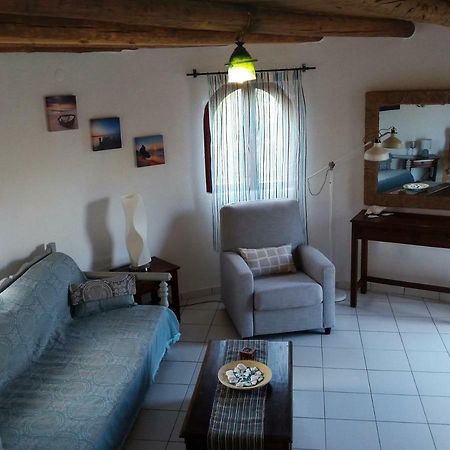 Pyrgos Villa Mokhlos Bagian luar foto
