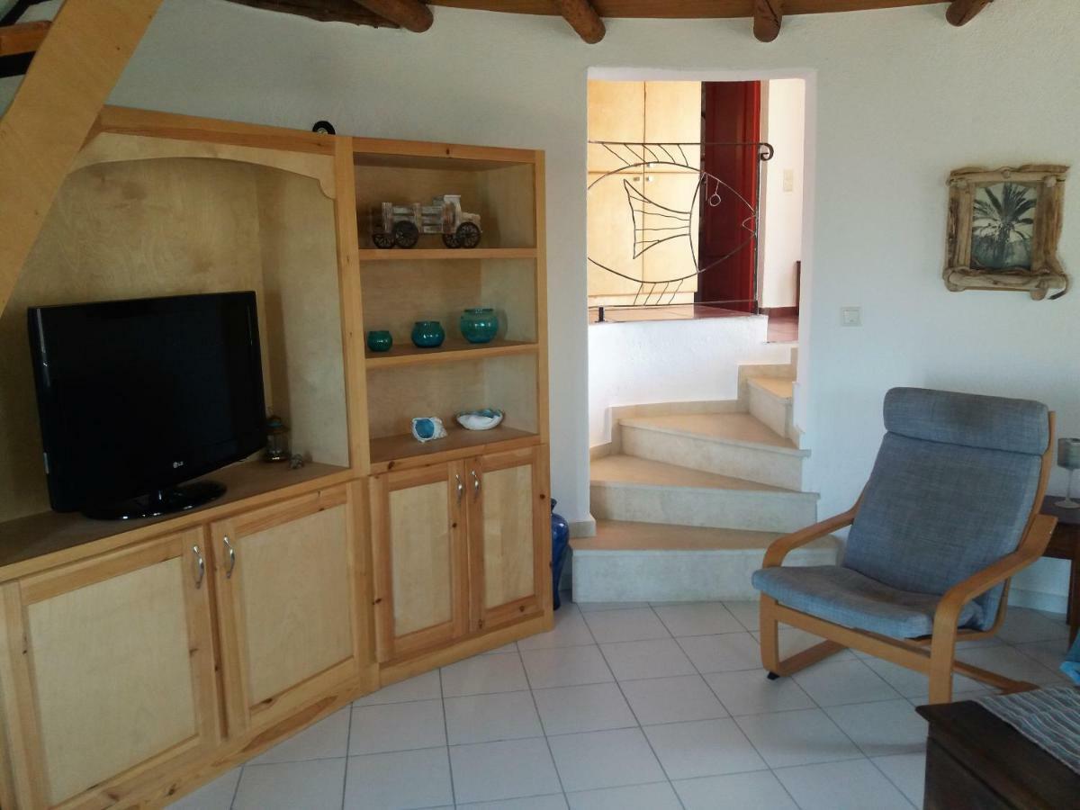 Pyrgos Villa Mokhlos Bagian luar foto